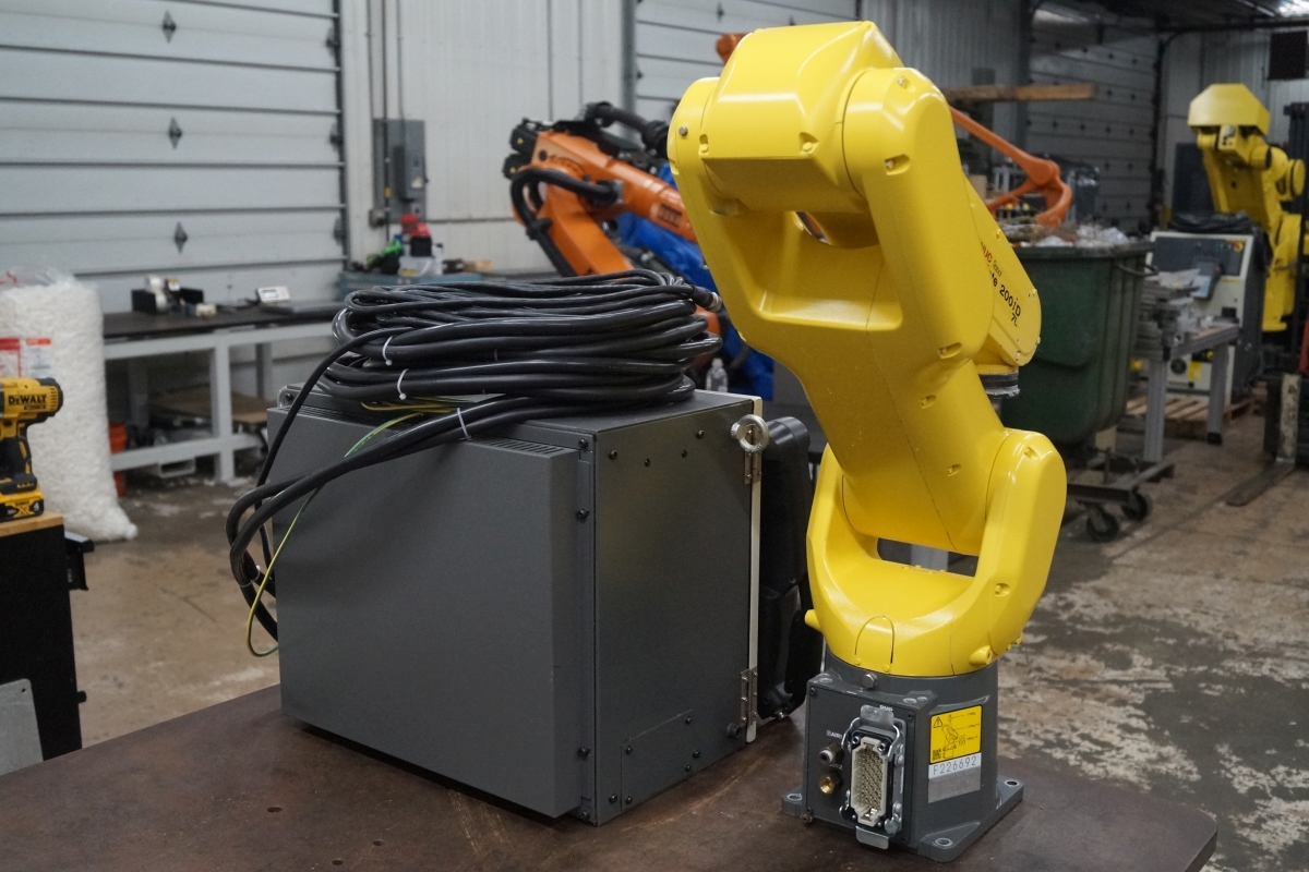 Fanuc LR Mate 200iD/7L W/ R-30iB Plus Control - SCC Robotics, Inc. SCC ...